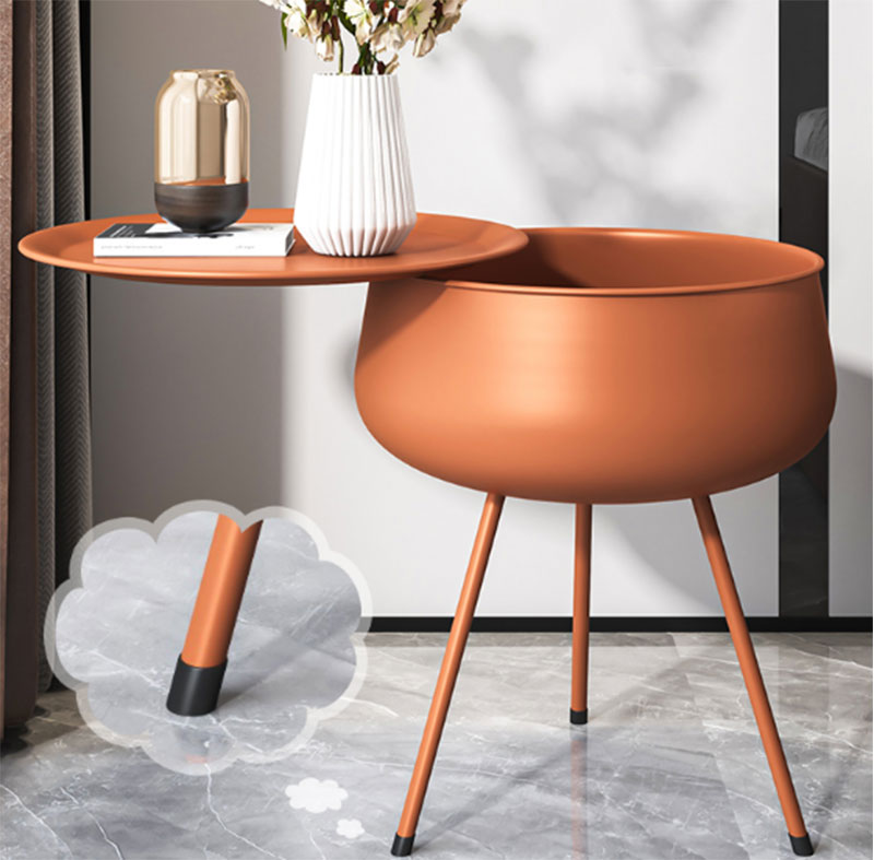 Comodino / tavolino in ferro